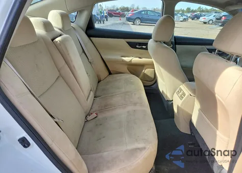 2015 Nissan Altima 2.5 from USA, damaged, VIN 1N4AL3AP4FC116341